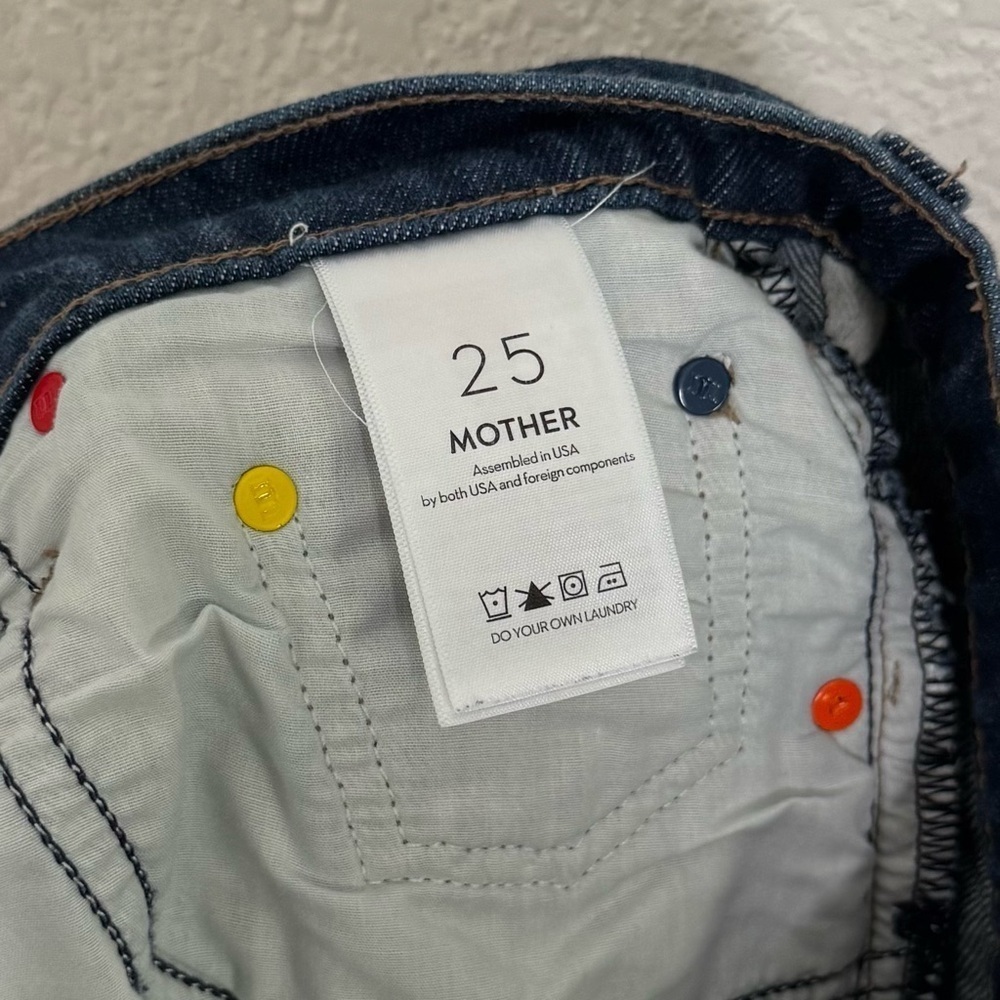 Mother SNACKS! The Fun Dip Micro Cut Mini Denim Jean Skirt in Cold Brew Size 25 - Picture 13 of 15